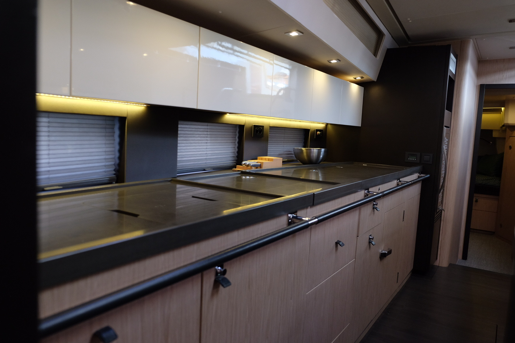 Oceanis Yacht 62 — photo 17