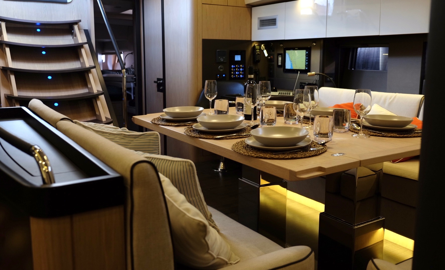Oceanis Yacht 62 — photo 2