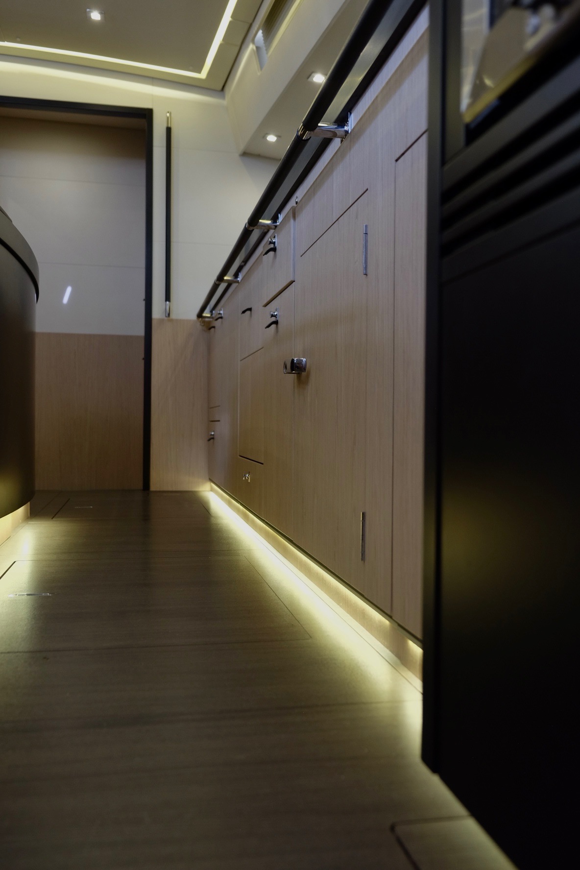 Oceanis Yacht 62 — photo 36