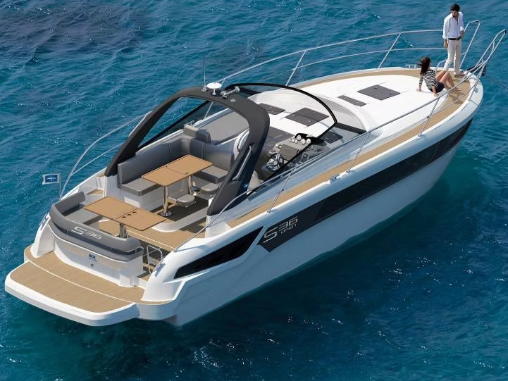 Bavaria Sport 360 Open — photo 1