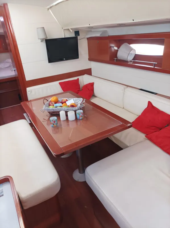 Oceanis 50 Family — photo 12