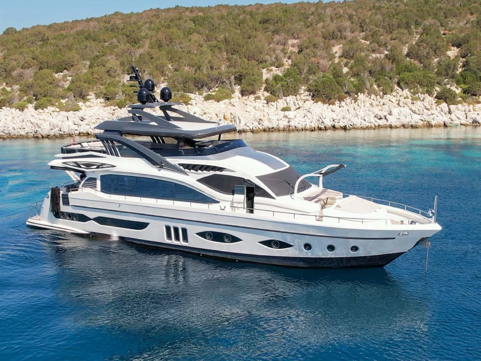 Super Luxury Motor Yacht — photo 1