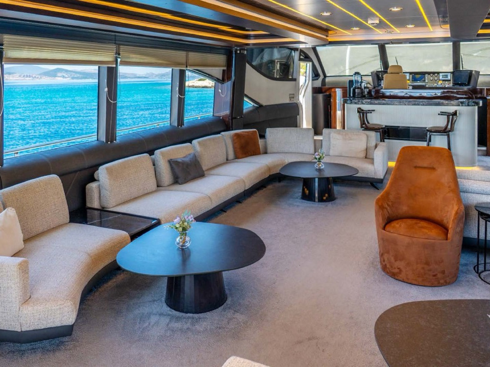 Super Luxury Motor Yacht — photo 12