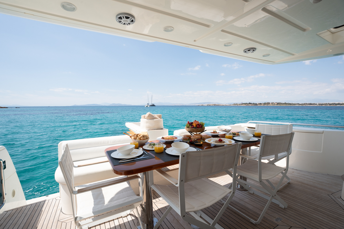 Ferretti 630 — photo 5