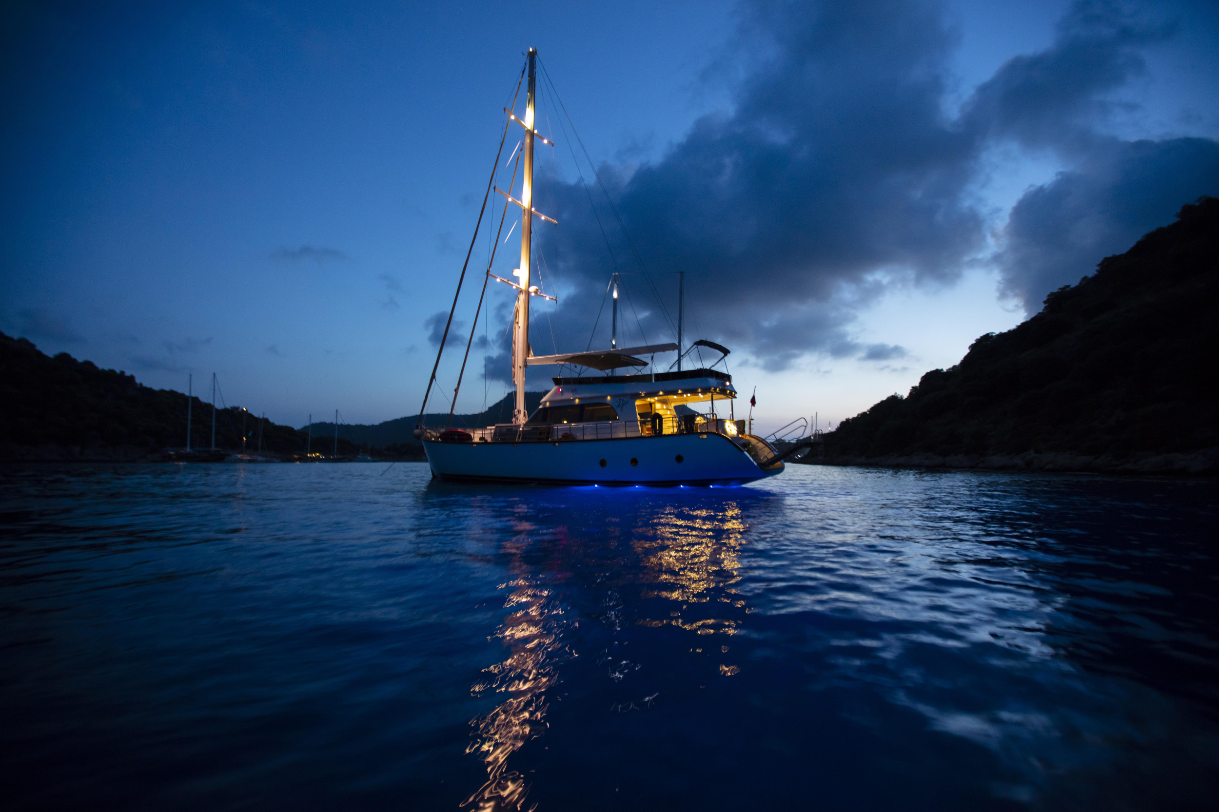 Motor Sailer — photo 25