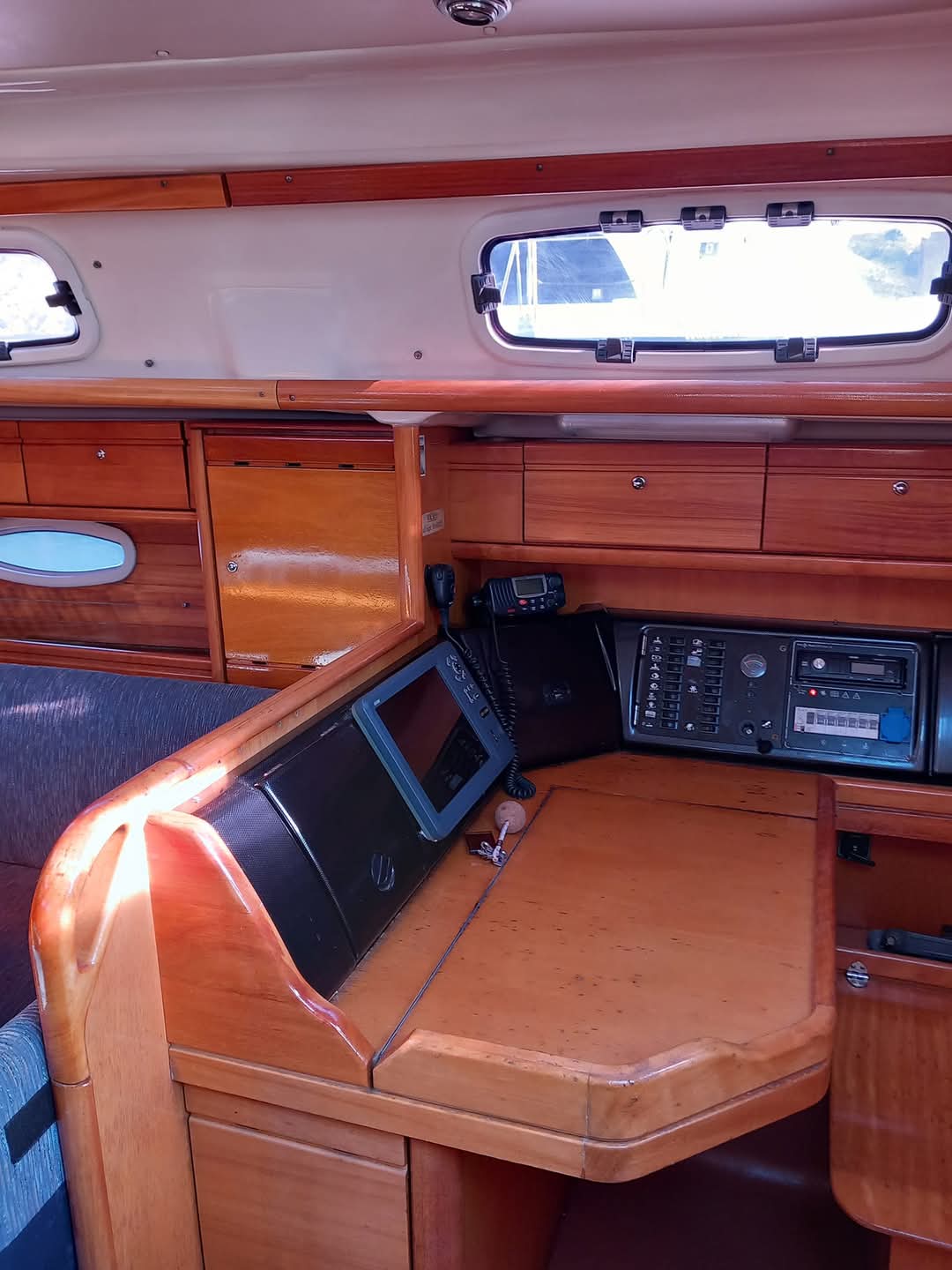 Bavaria 46 Cruiser — photo 11