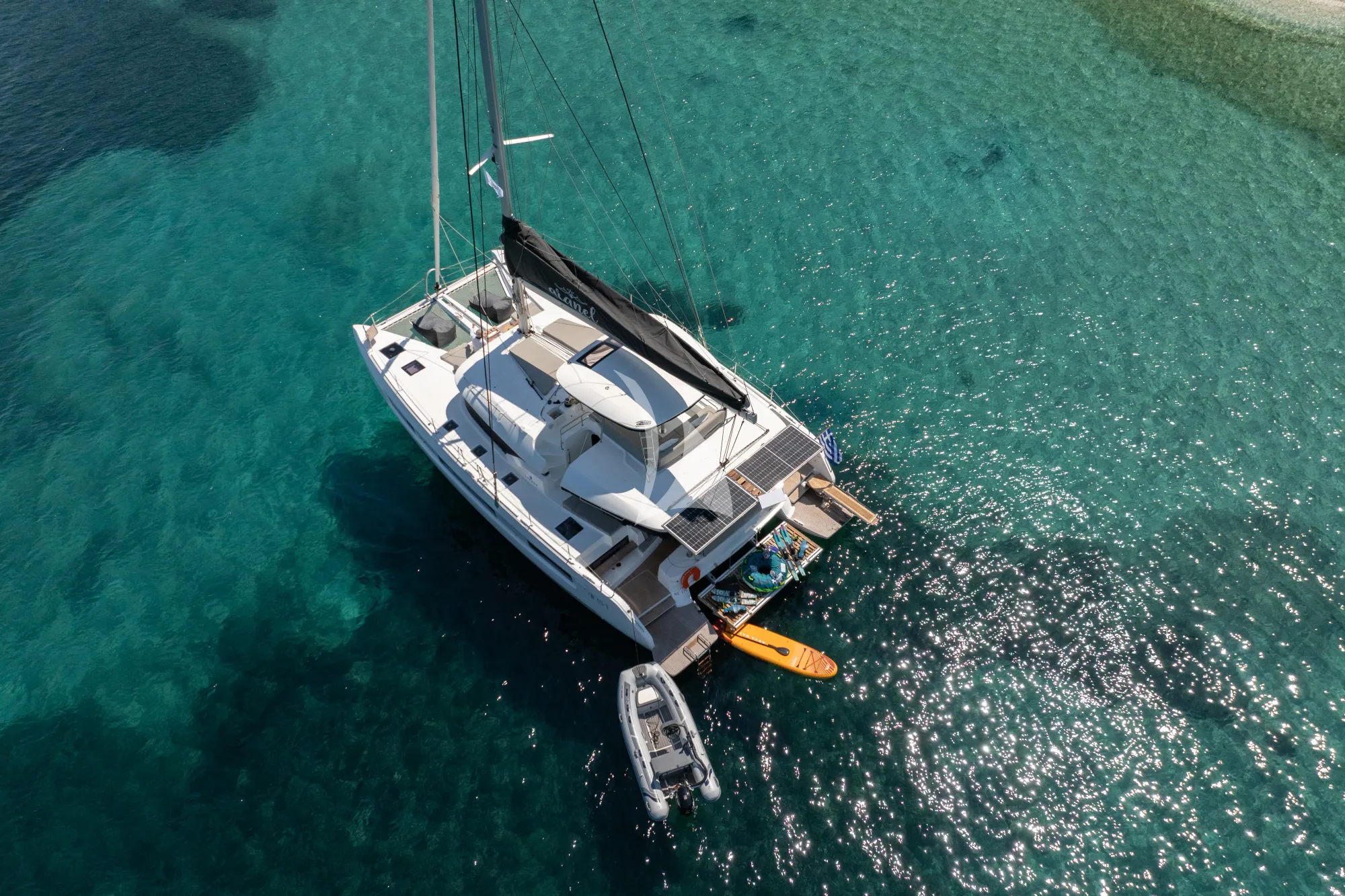 Lagoon 51 — photo 12