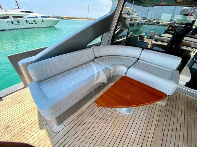 Azimut 86 — photo 8