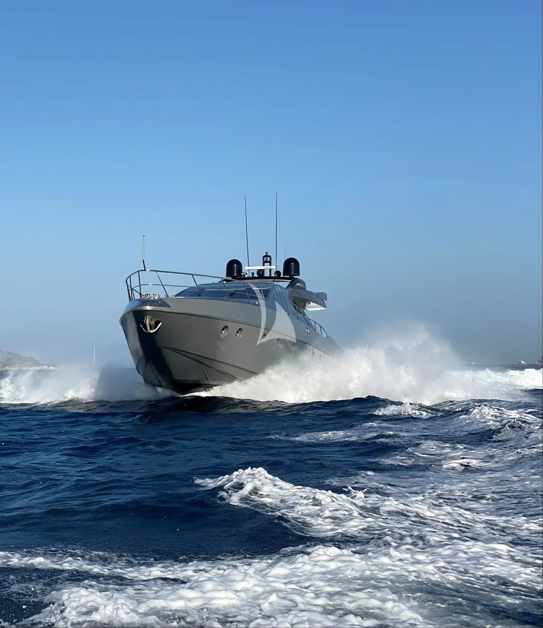 Azimut 86 — photo 22