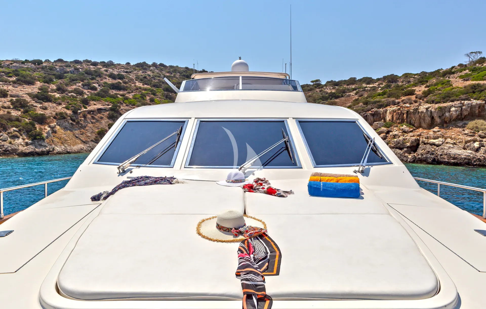 Falcon 86 — photo 10