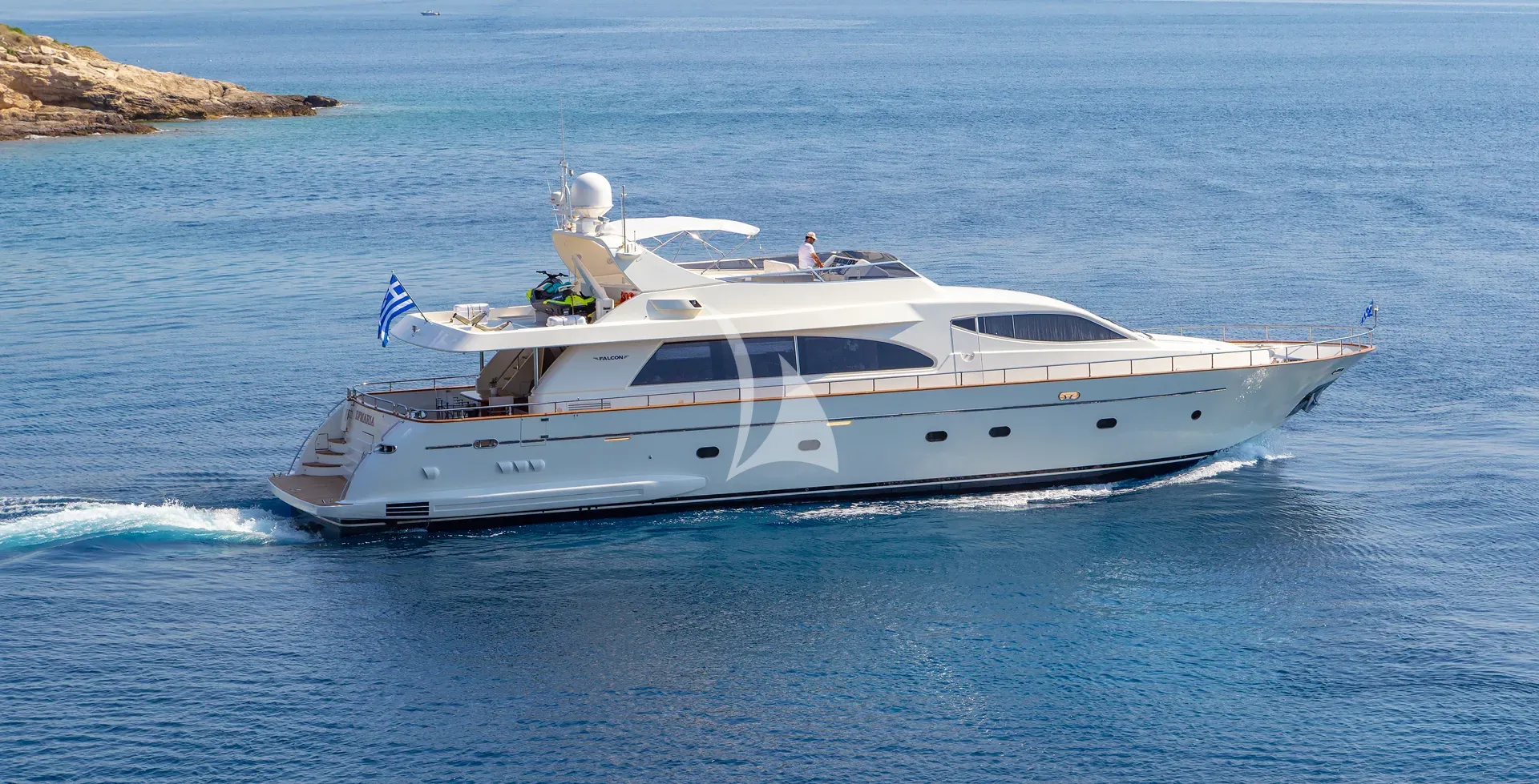 Falcon 86 — photo 25