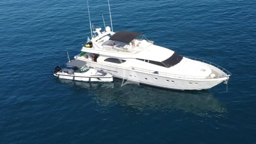Ferretti 80 — photo 102