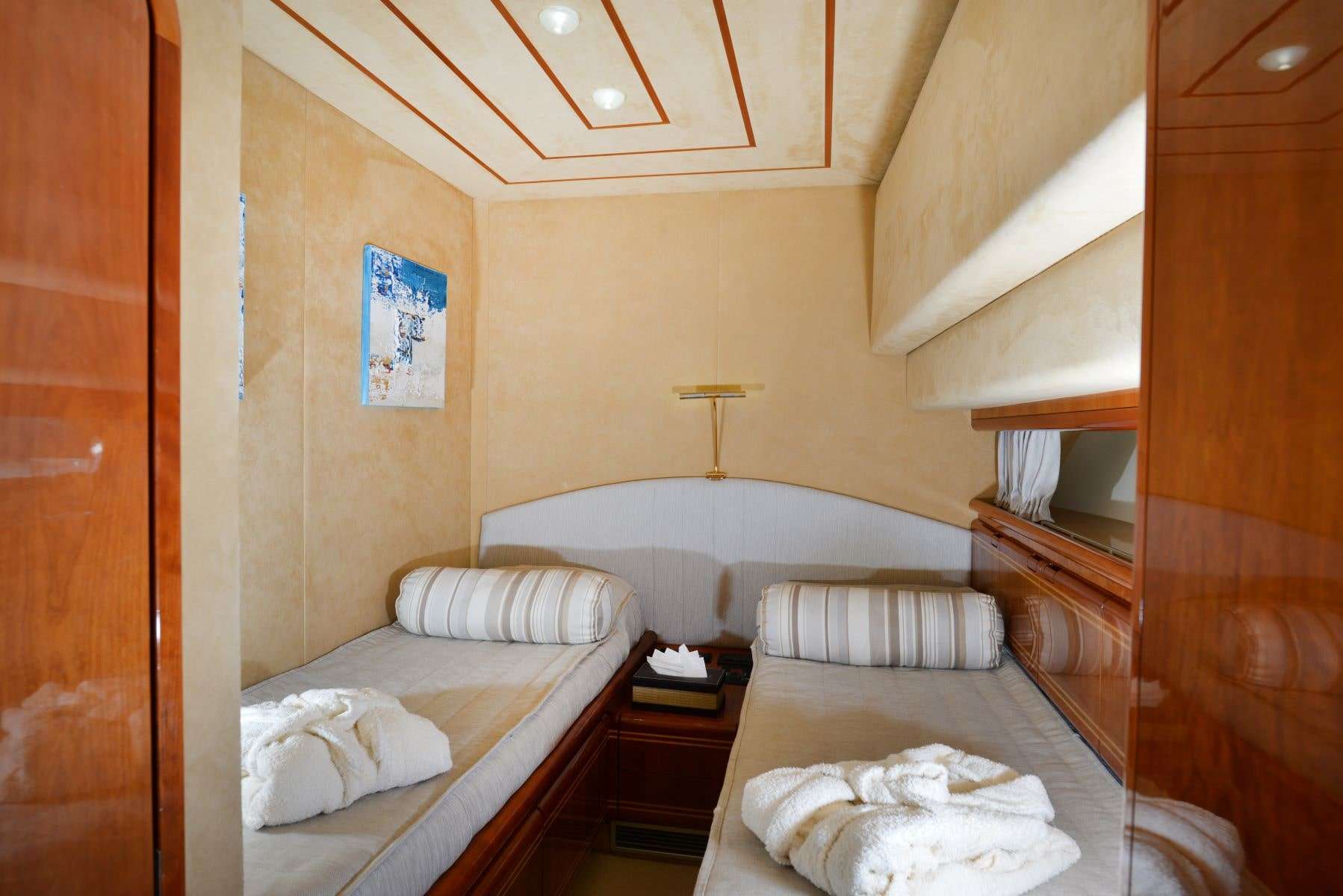 Ferretti 80 — photo 38