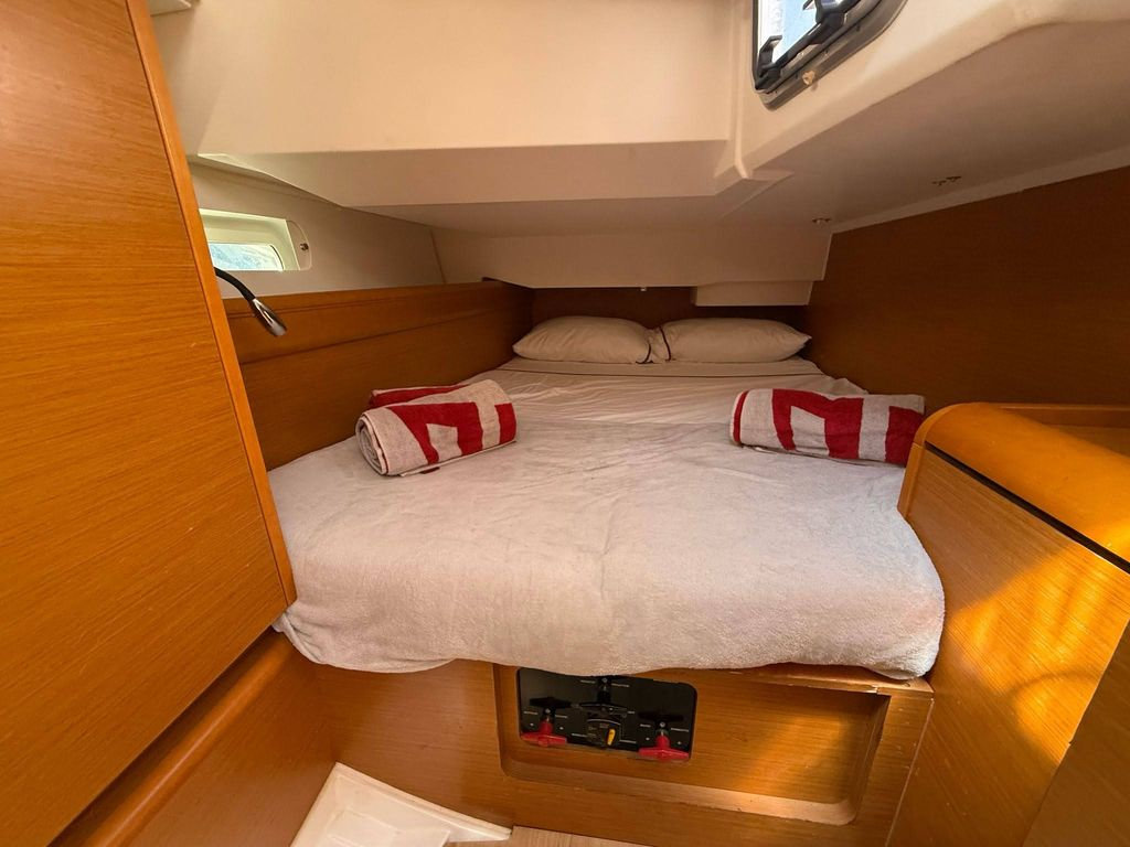 Sun Odyssey 449 — photo 16
