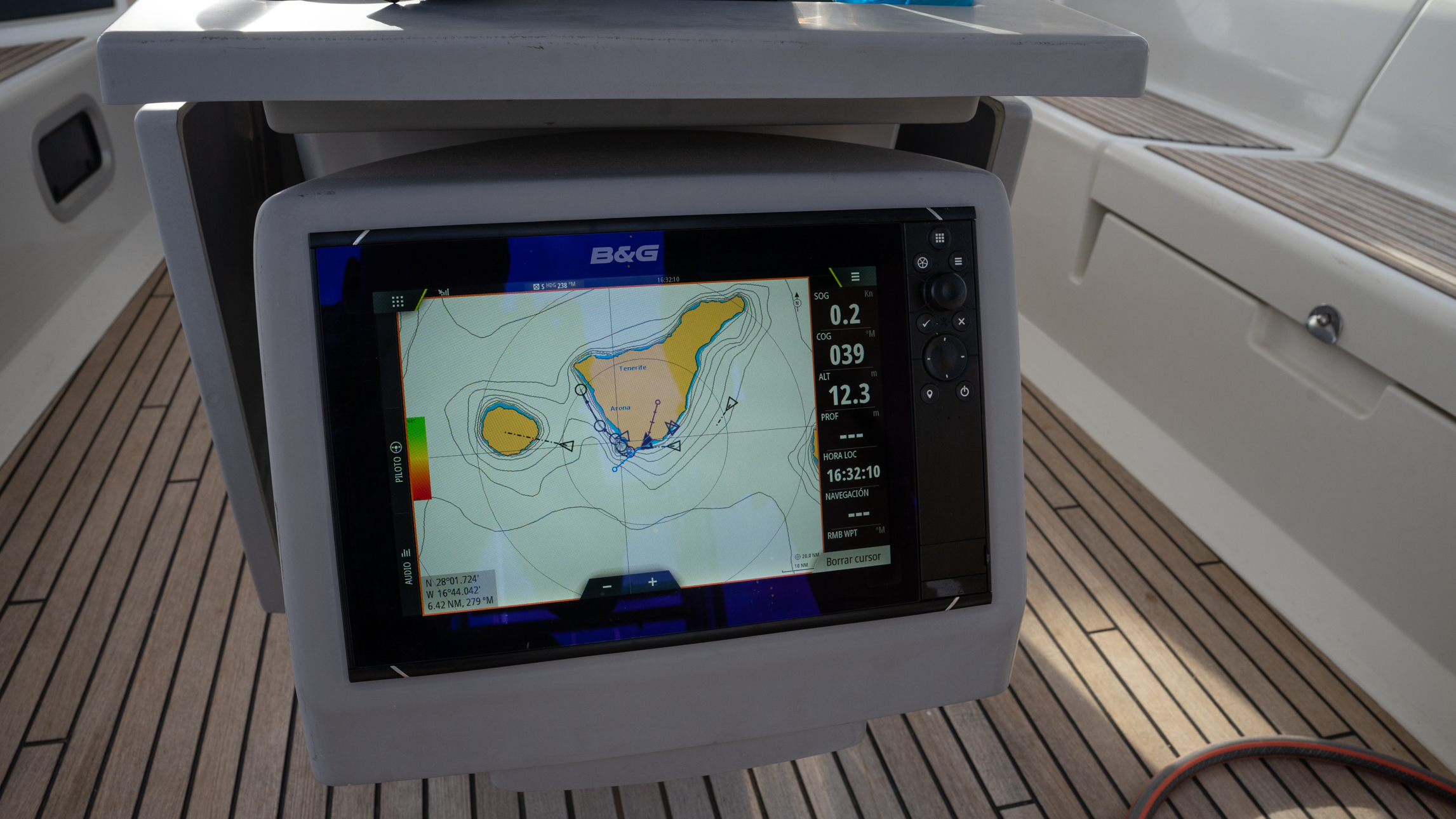 Oceanis 45 — photo 20