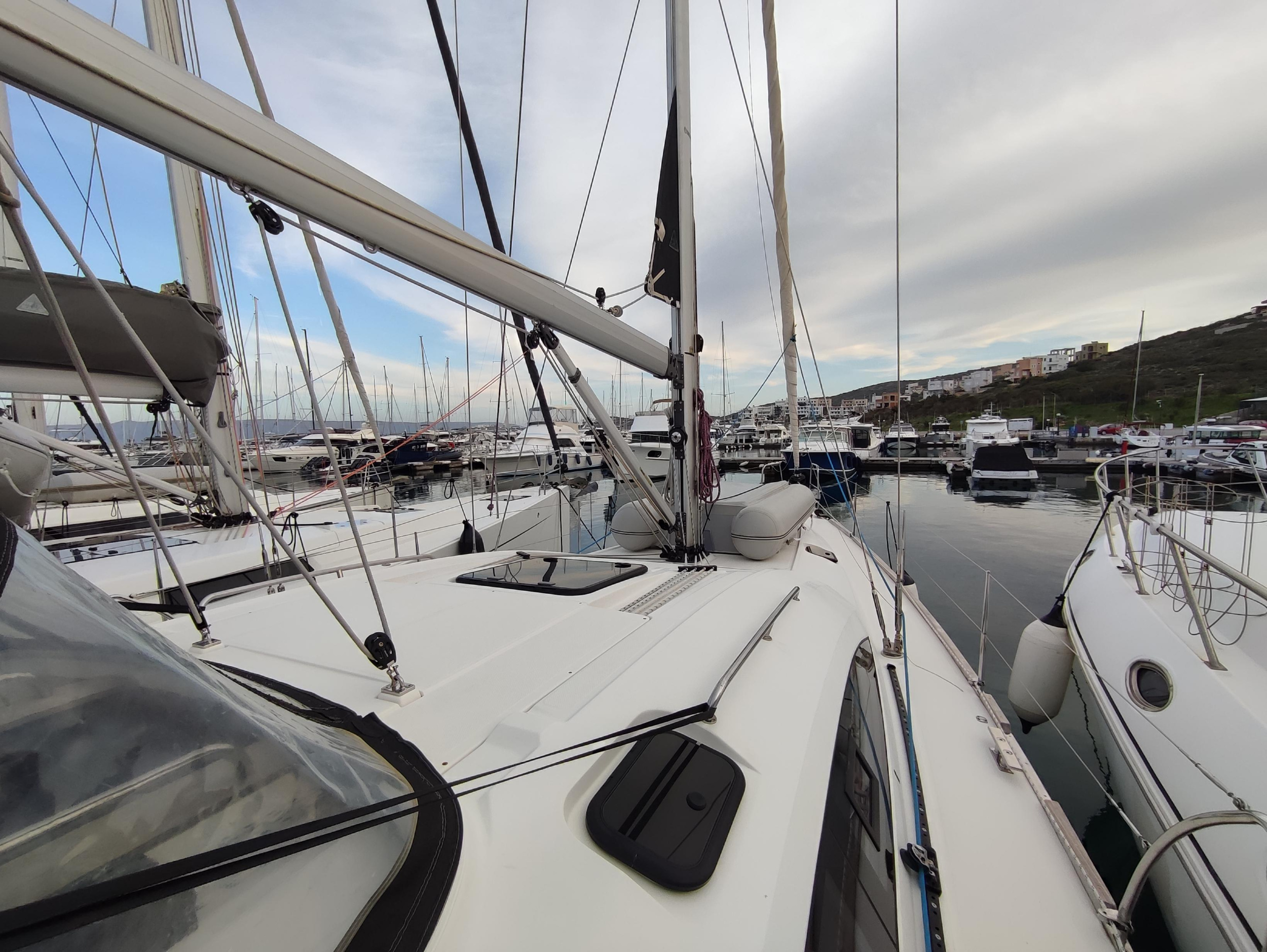 Photo #9 - Elan Impression 45.1 (Ariadne) in Lavrion - 14667