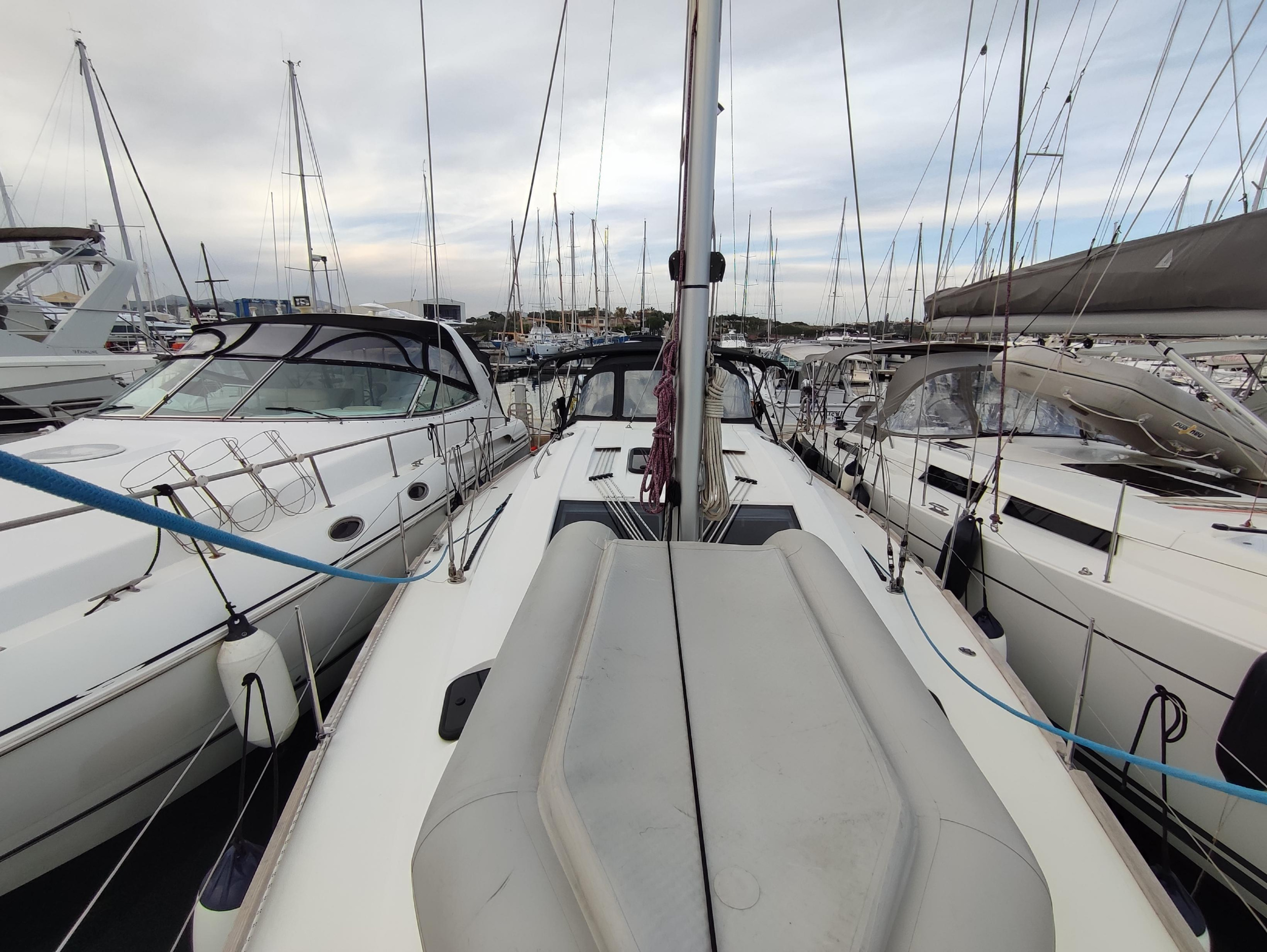 Photo #21 - Elan Impression 45.1 (Ariadne) in Lavrion - 14667