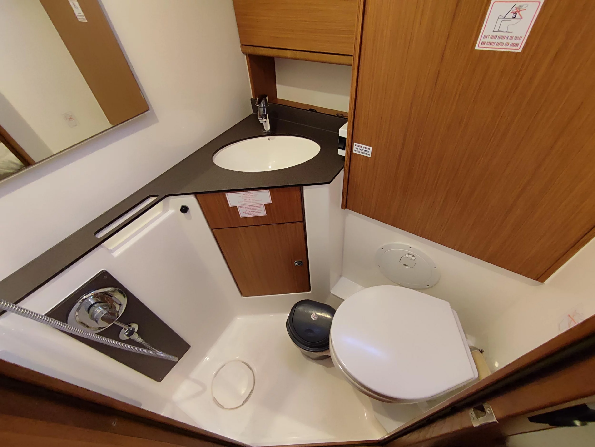 Bavaria Cruiser 46 (Charm)  - 19
