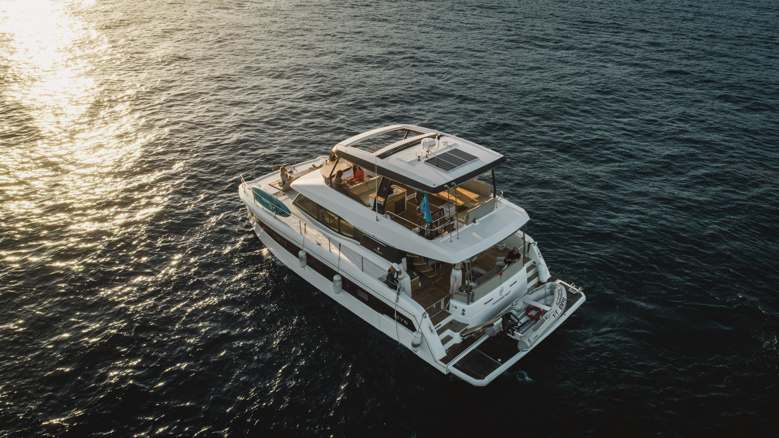 Fountaine Pajot MY6 — photo 21