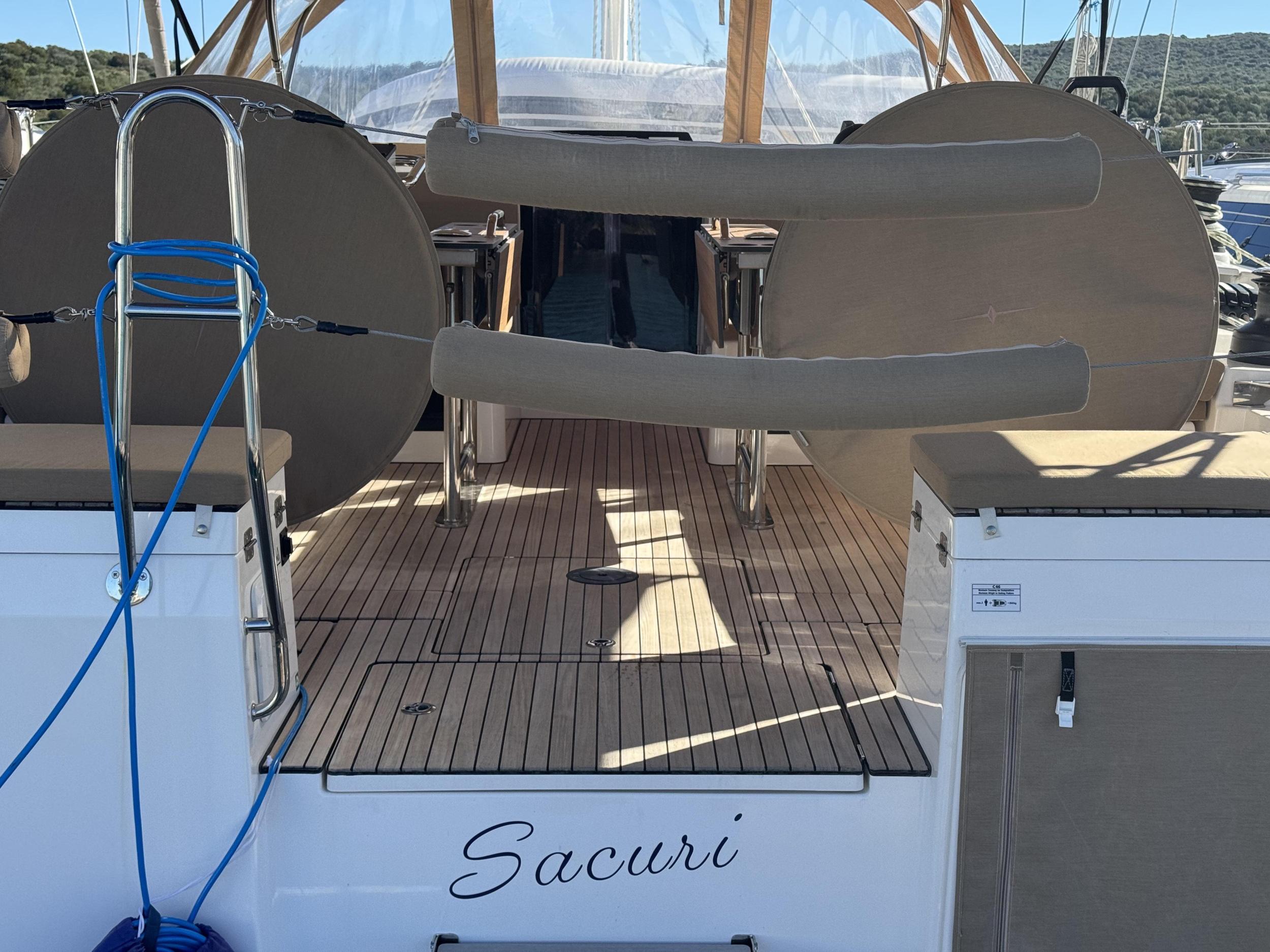 Bavaria 46 Cruiser — photo 21