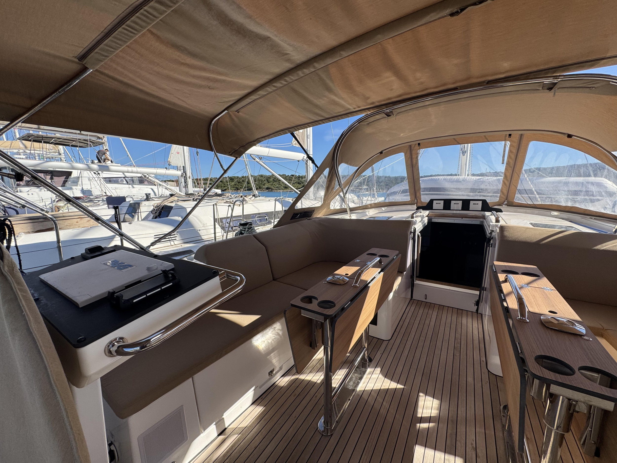 Bavaria 46 Cruiser — photo 11
