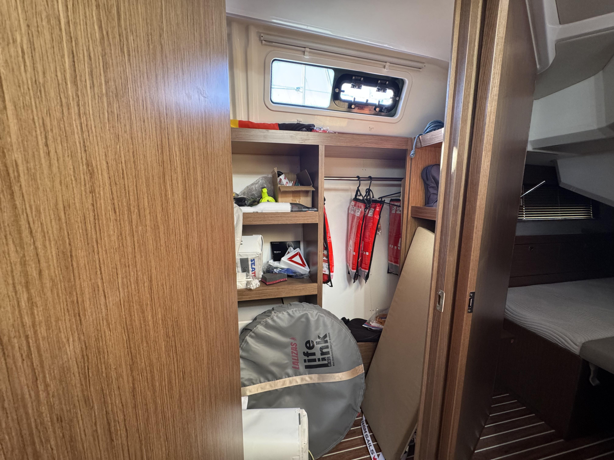 Bavaria 46 Cruiser — photo 20
