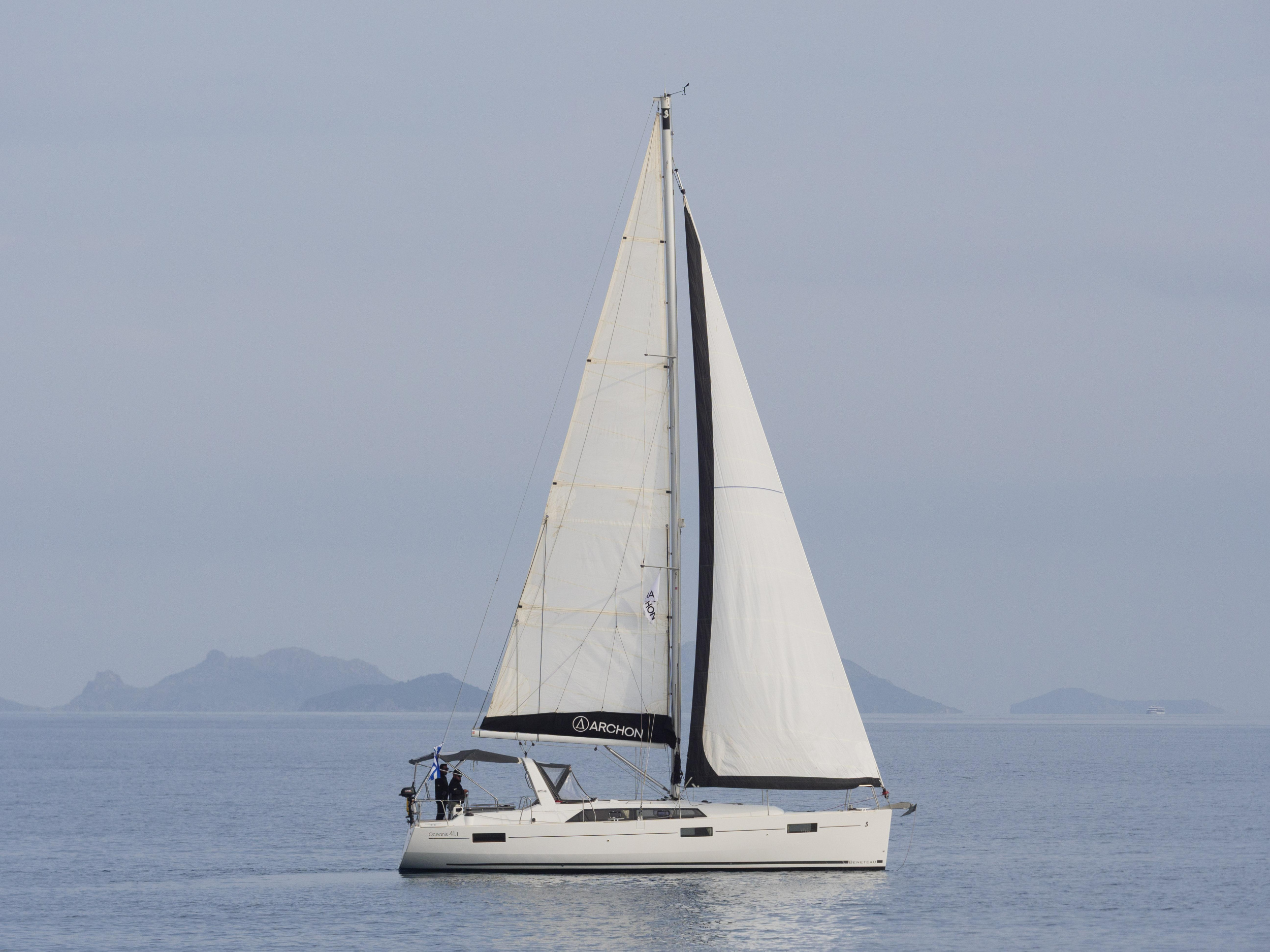 Oceanis 41.1 — photo 1