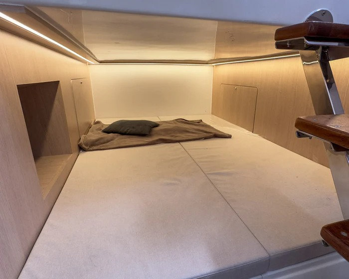 Nuva M11 Cabin — photo 10