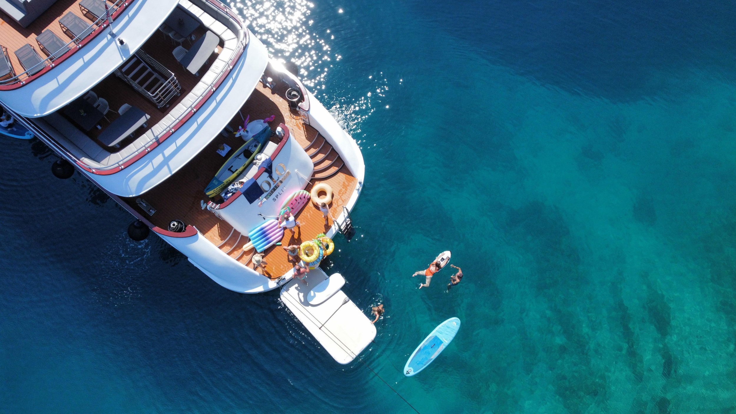 Motoryacht Yolo — photo 13