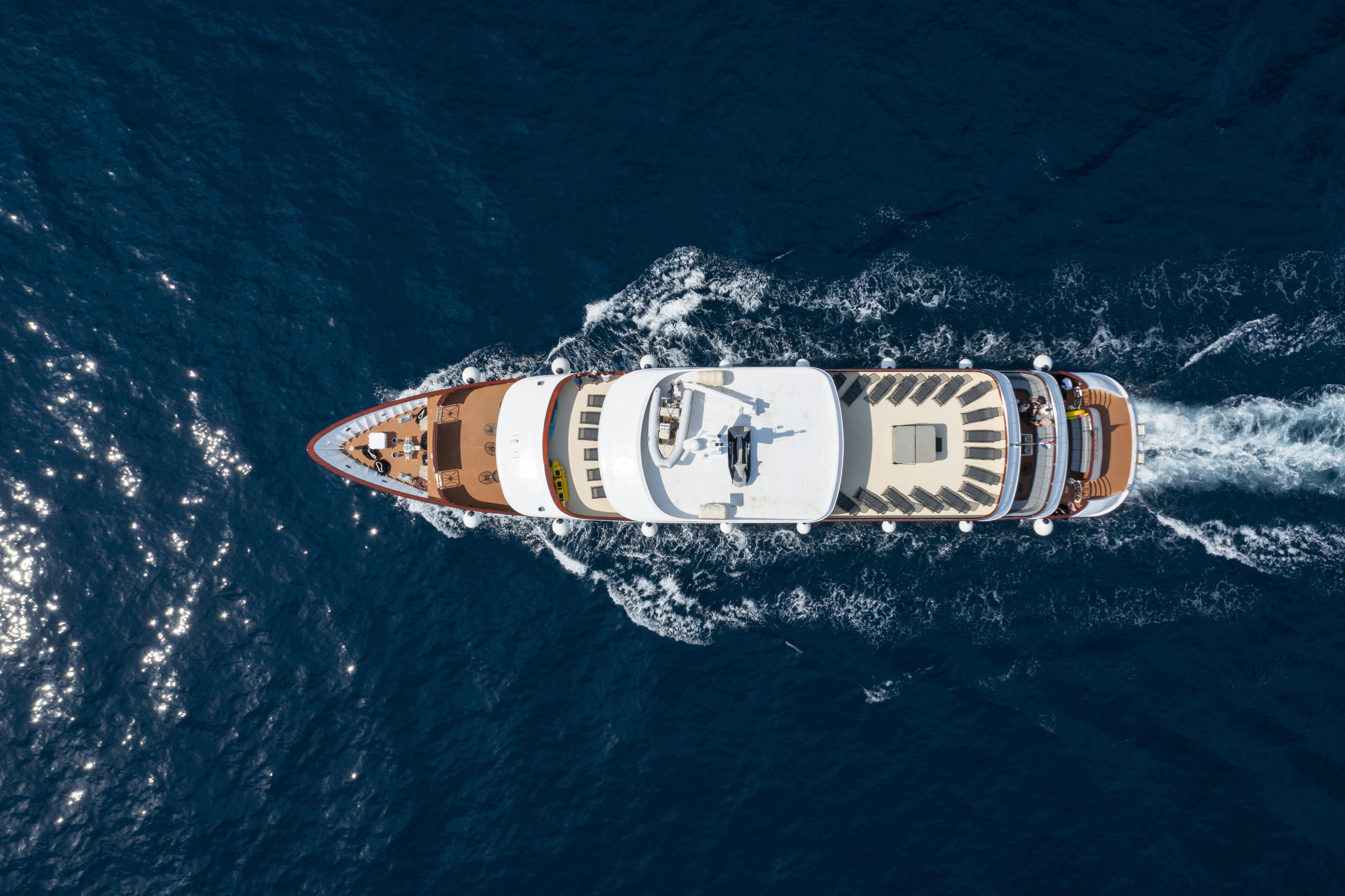 Motoryacht Yolo — photo 40