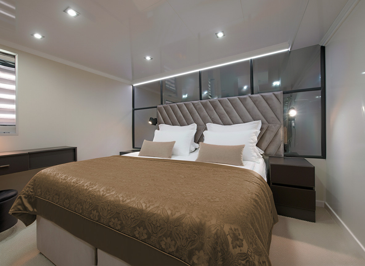 Motoryacht Premier — photo 11