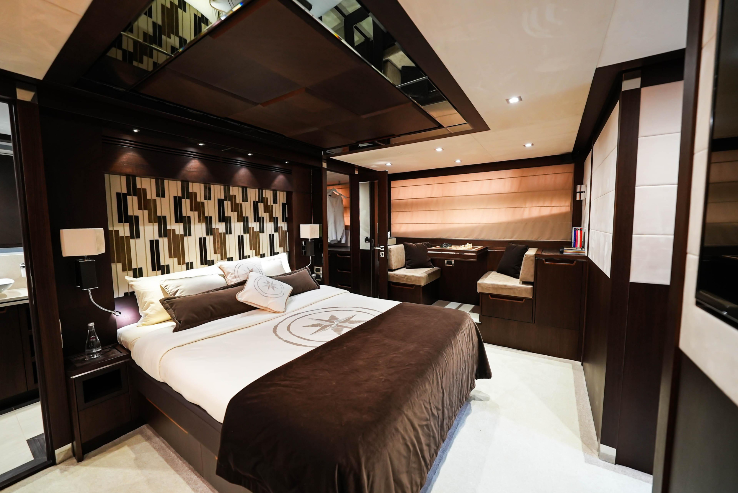 Galeon 780 — photo 9