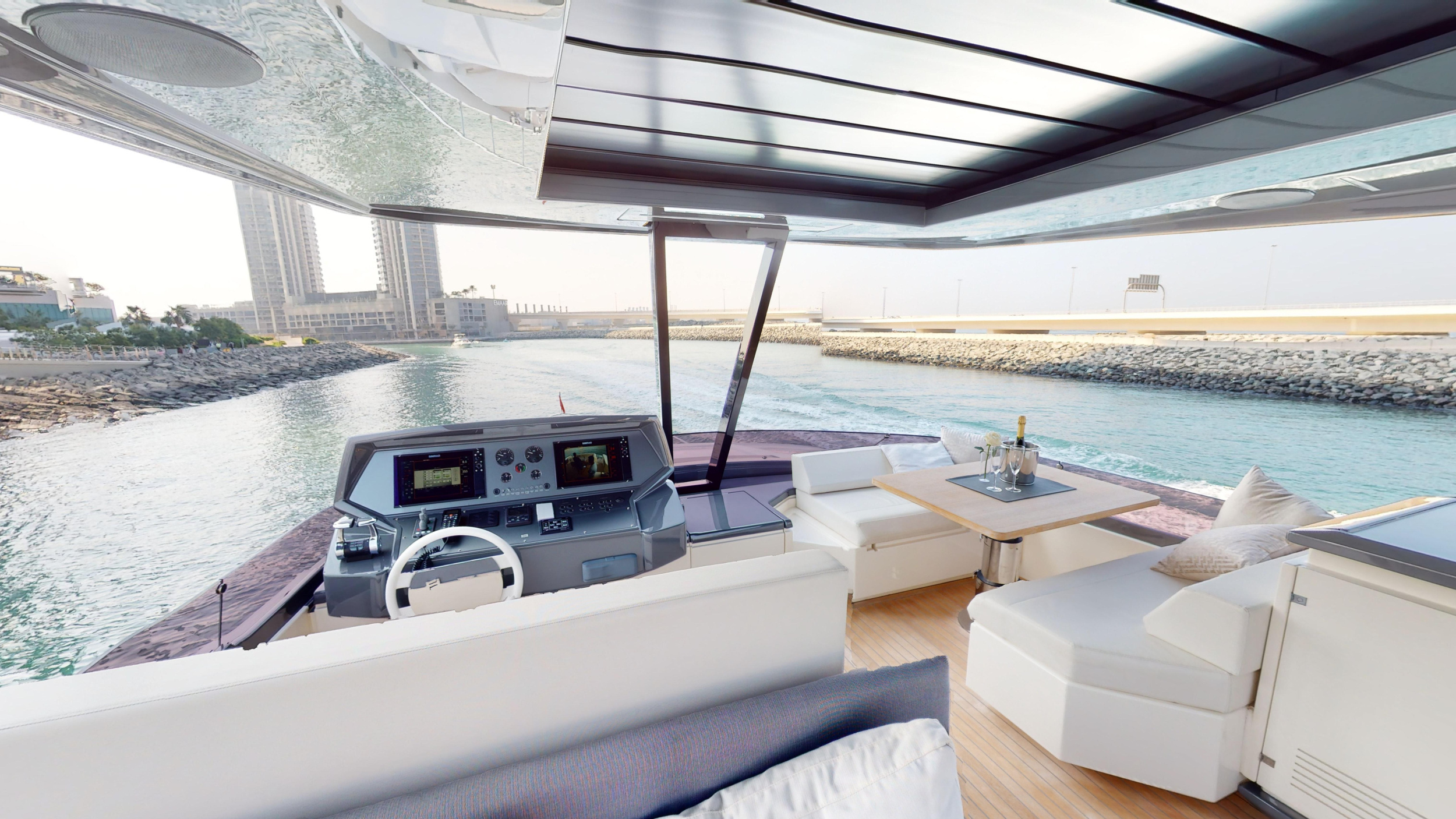 Ferretti 780 — photo 7