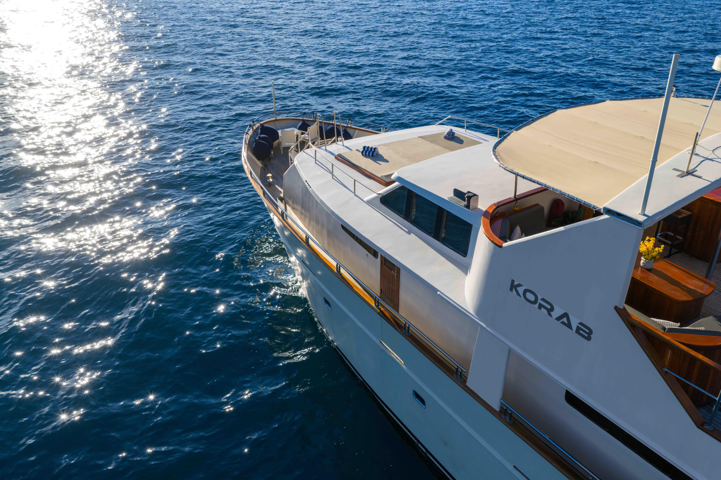 Motoryacht Korab — photo 16