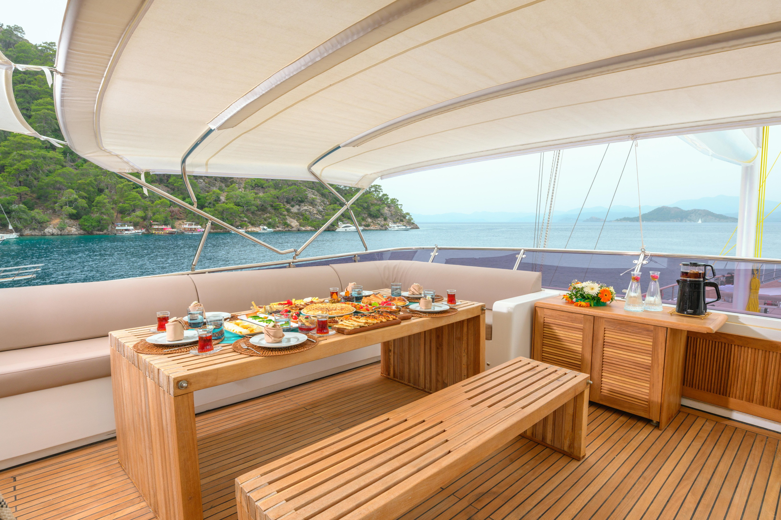 Motoryacht Belgin Sultan — photo 13