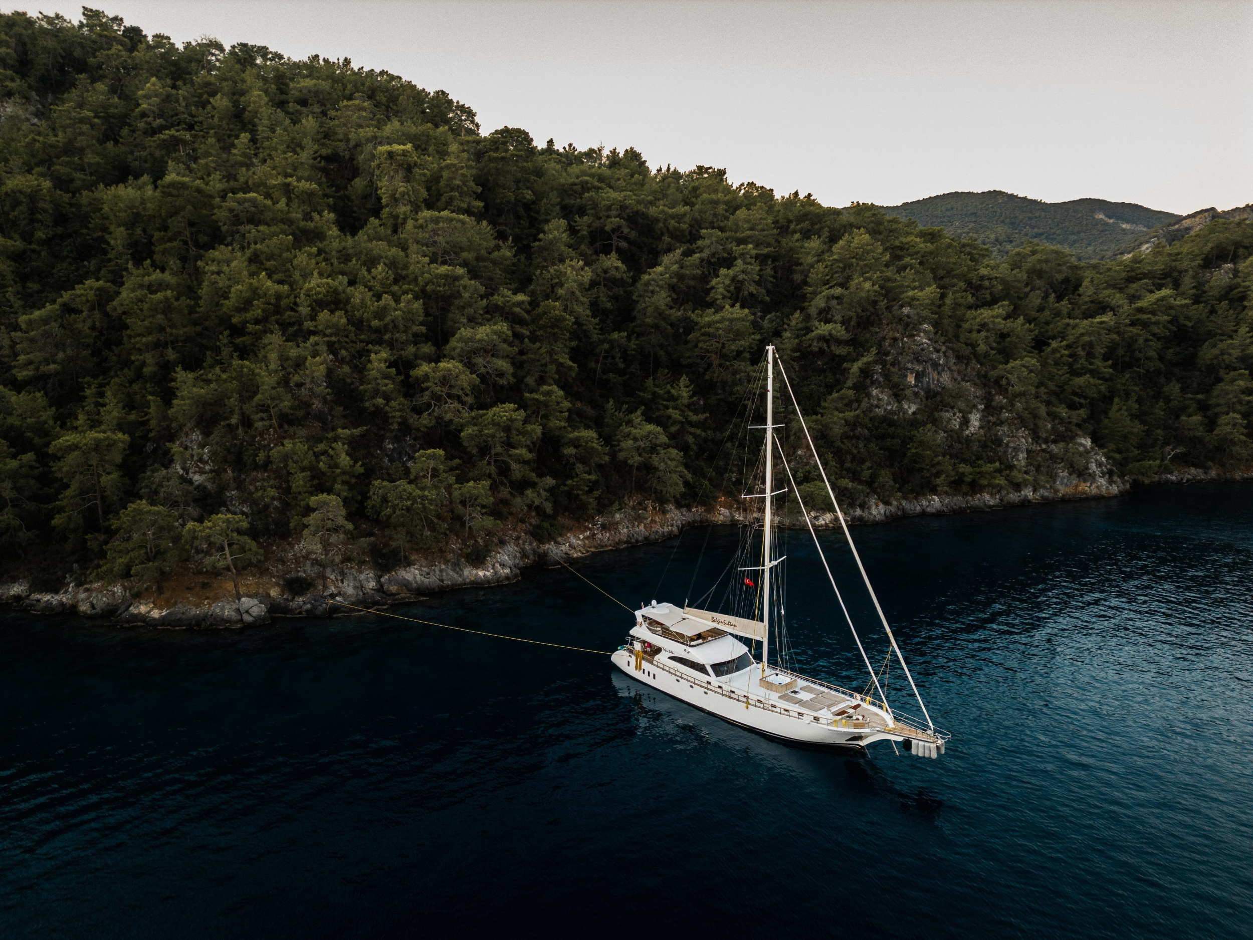 Motoryacht Belgin Sultan — photo 9