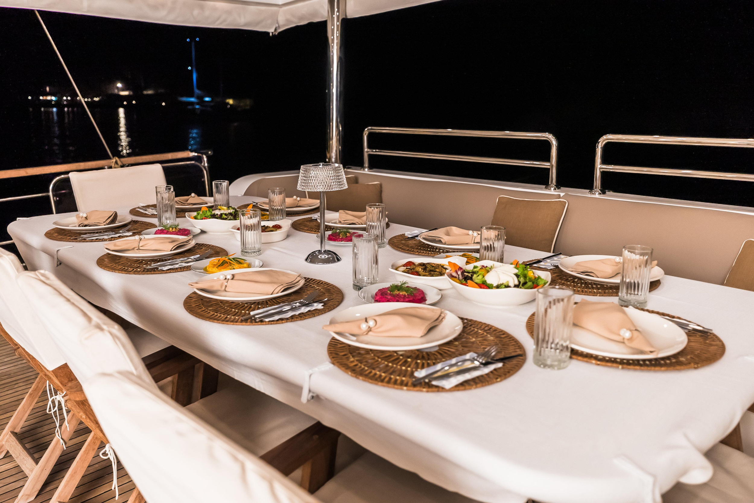Motoryacht Belgin Sultan — photo 4
