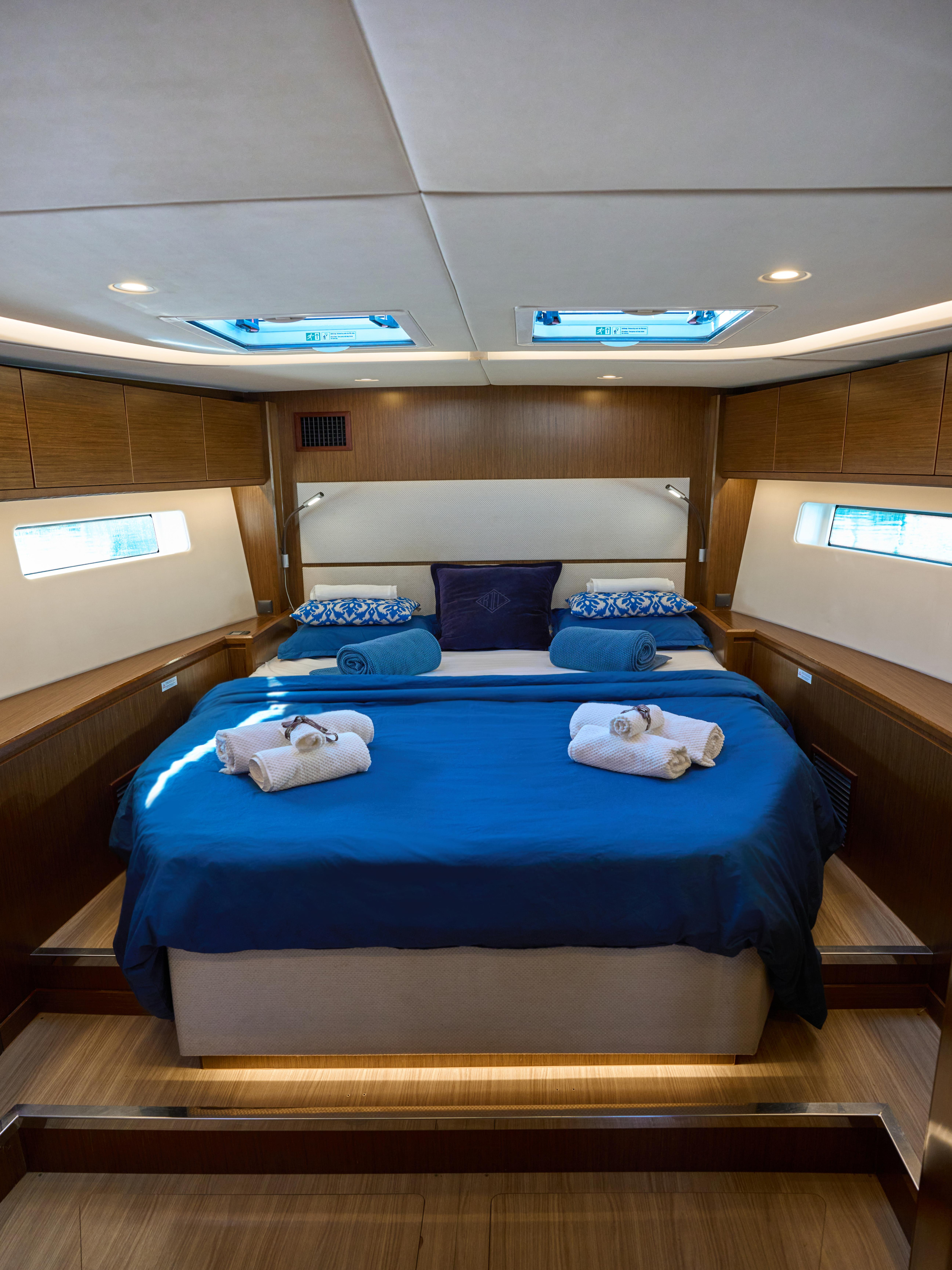 Bavaria C57 — photo 19