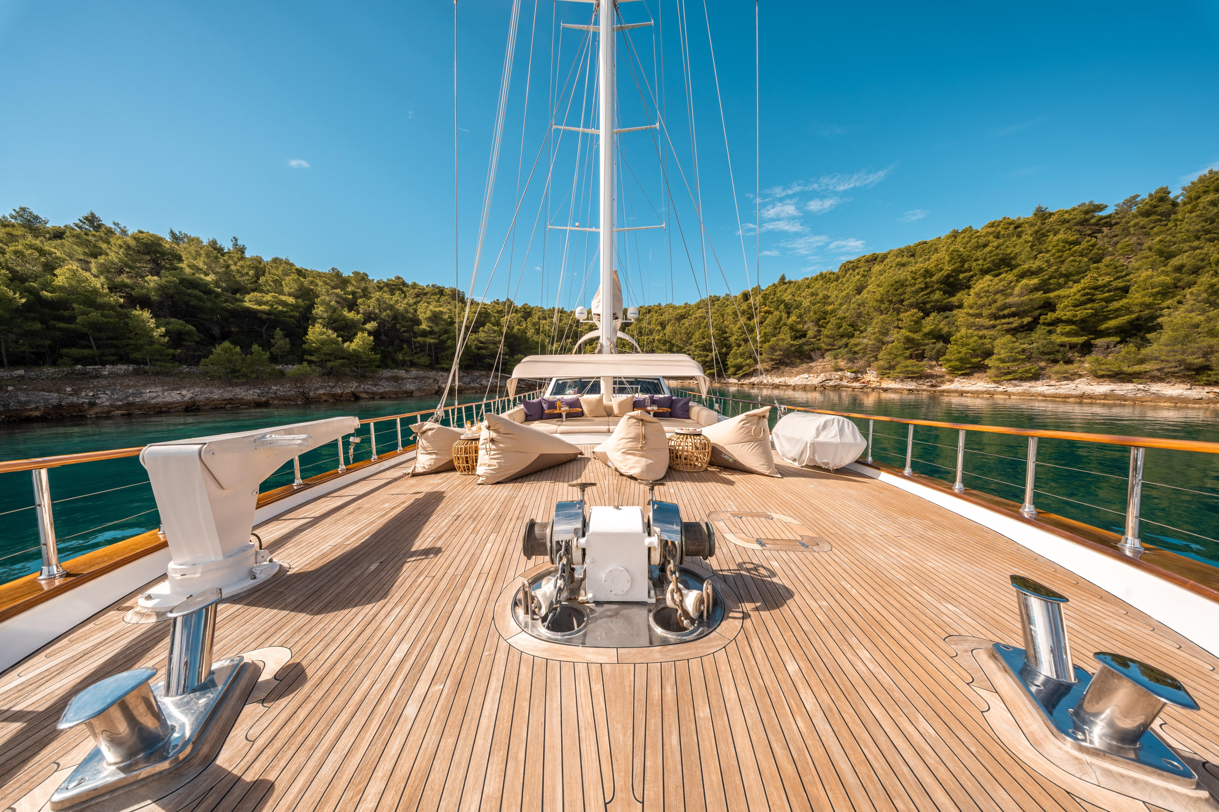 Luxury Sailing Yacht — photo 43