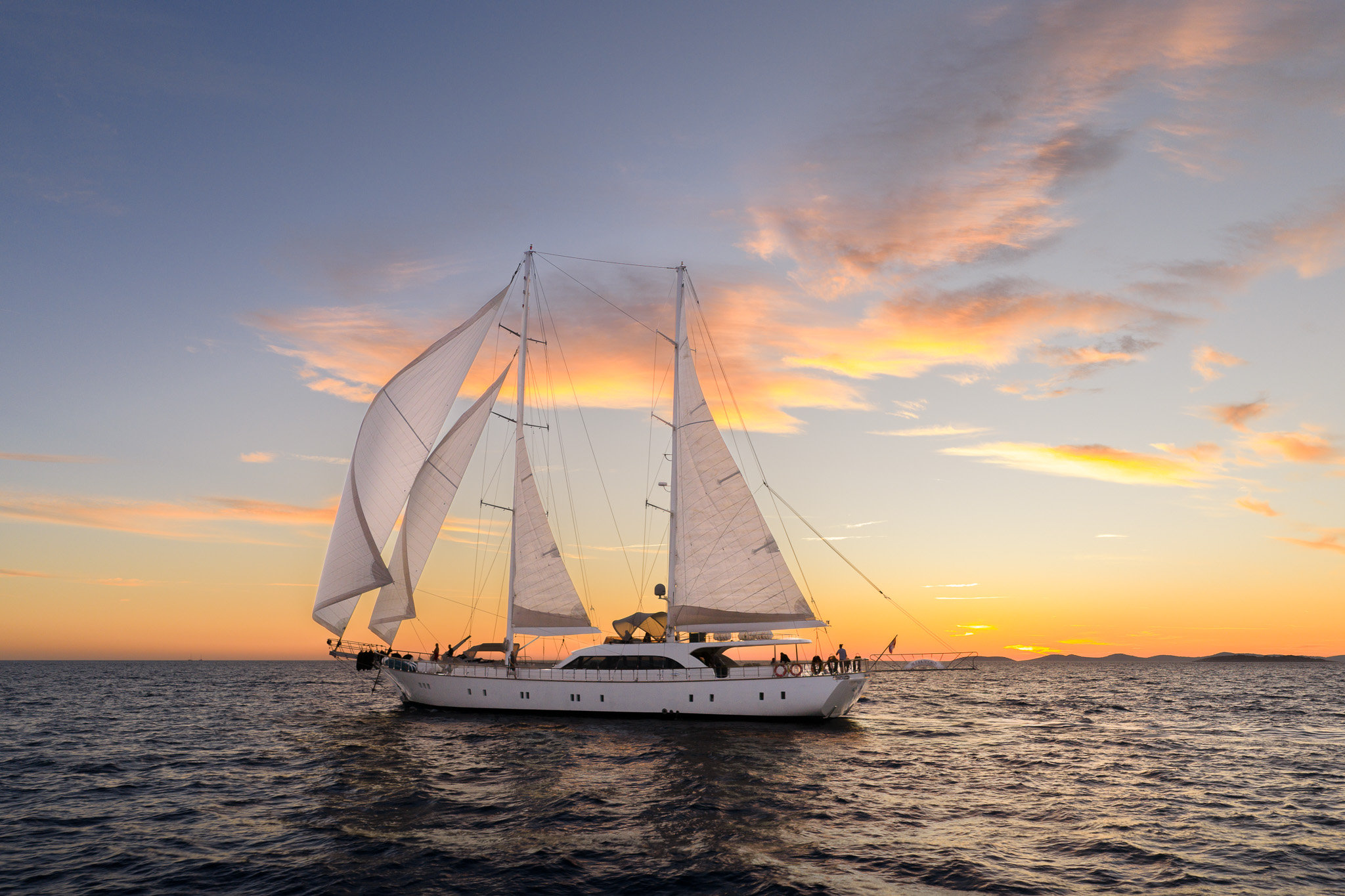 Luxury Sailing Yacht — photo 19