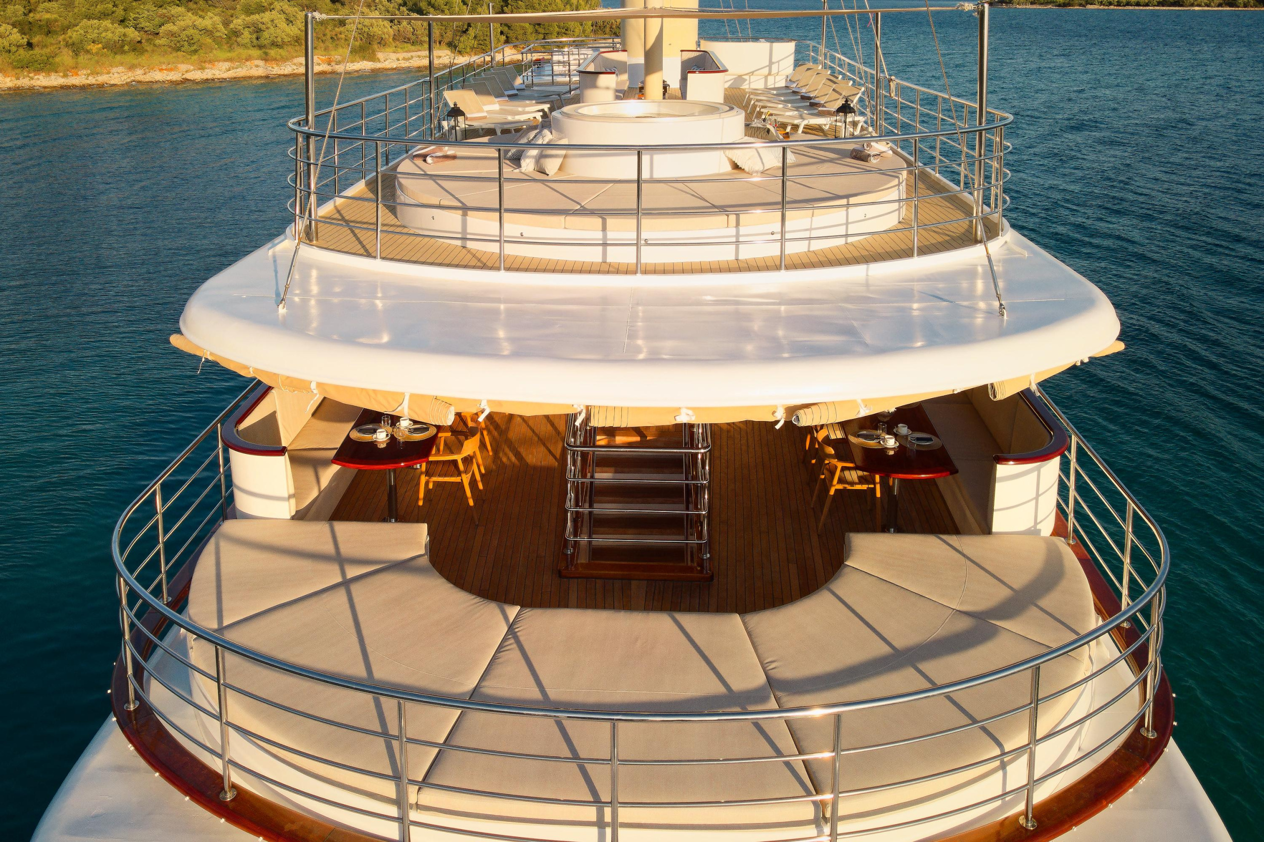 Motoryacht Belleza — photo 17