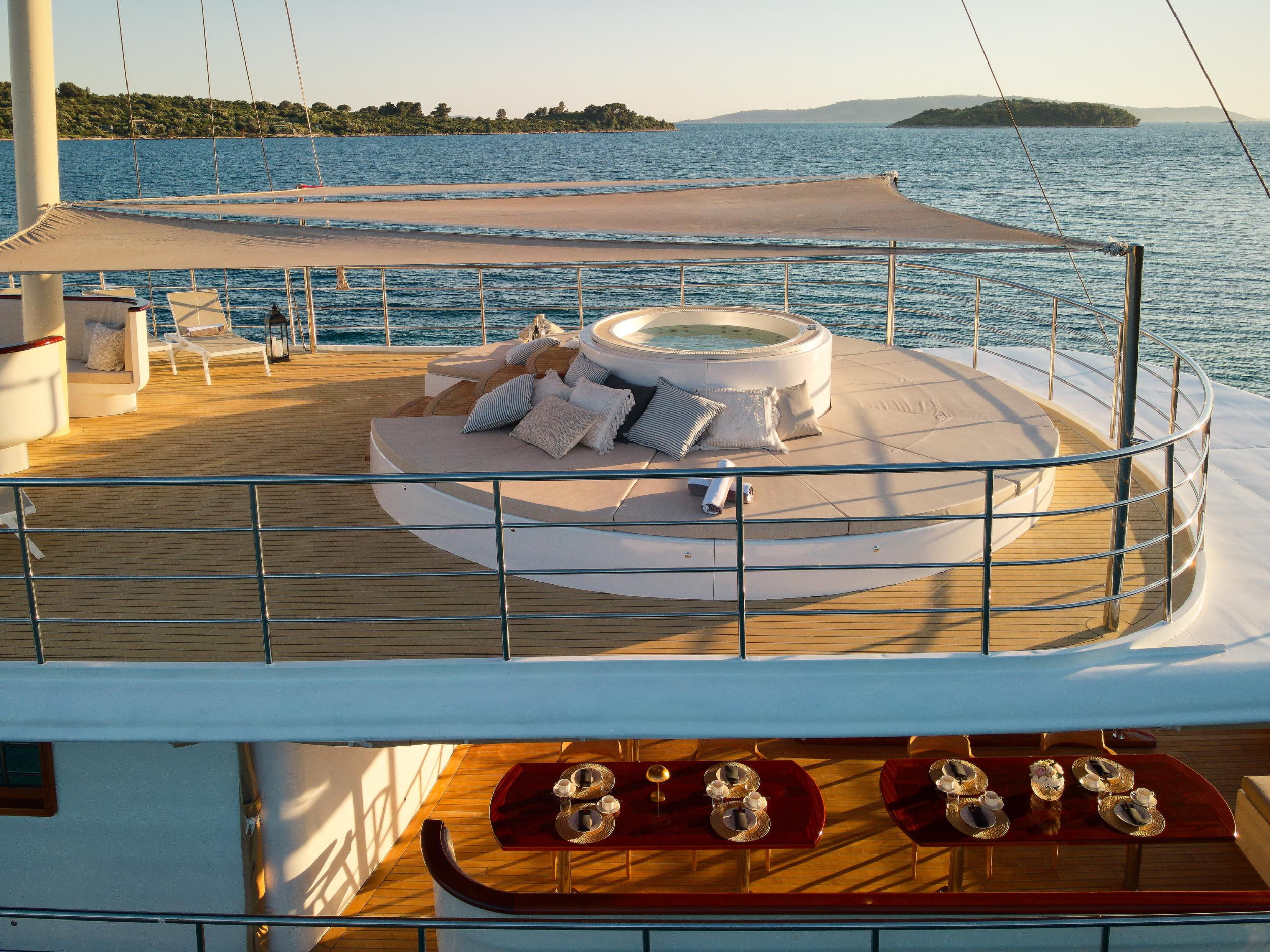 Motoryacht Belleza — photo 32
