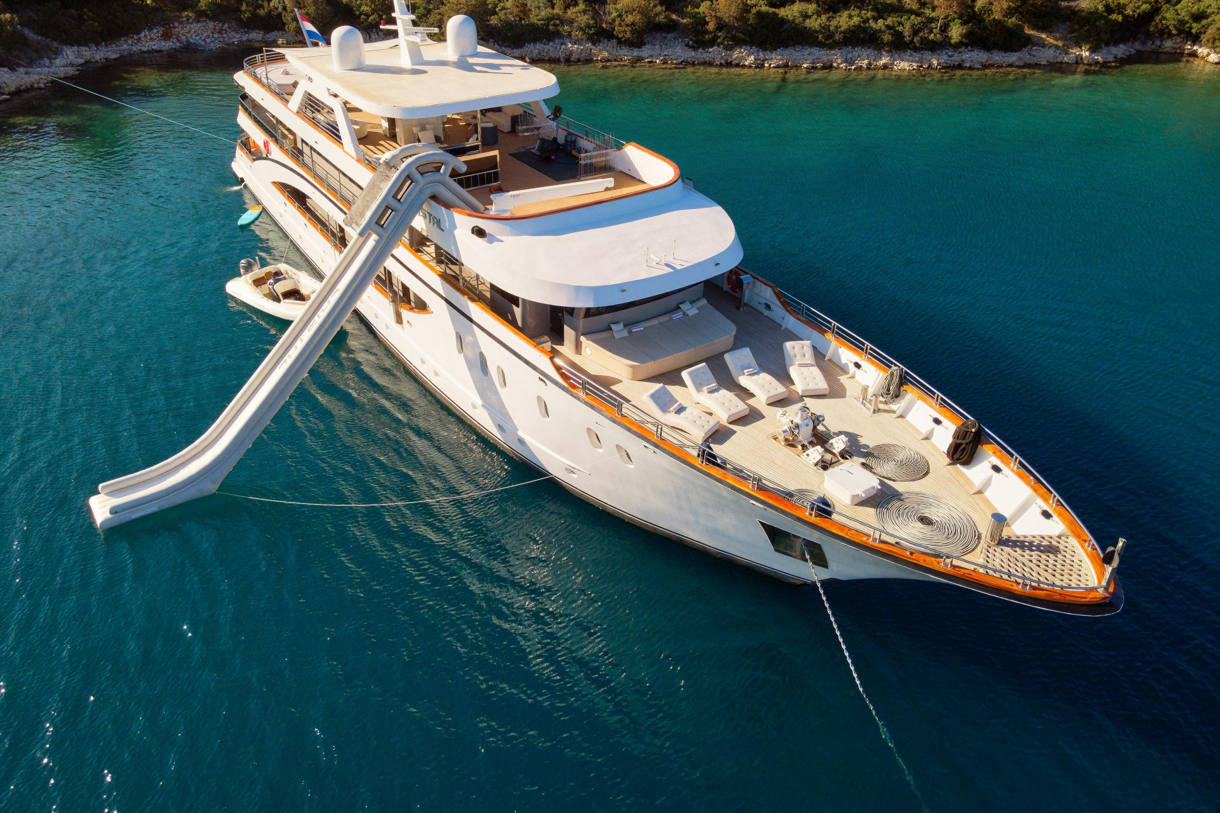Motoryacht Cristal — photo 38
