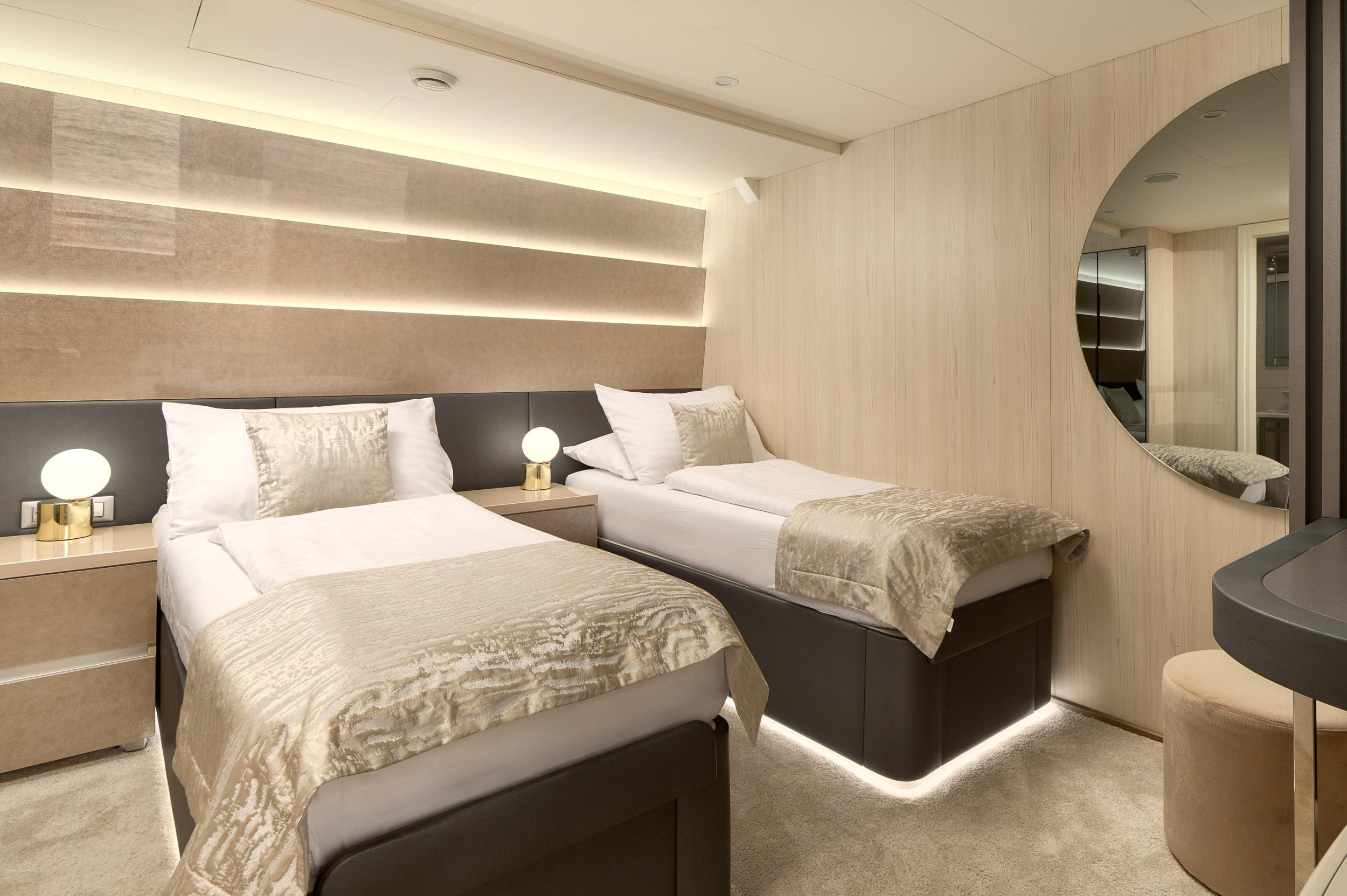 Motoryacht Cristal — photo 15