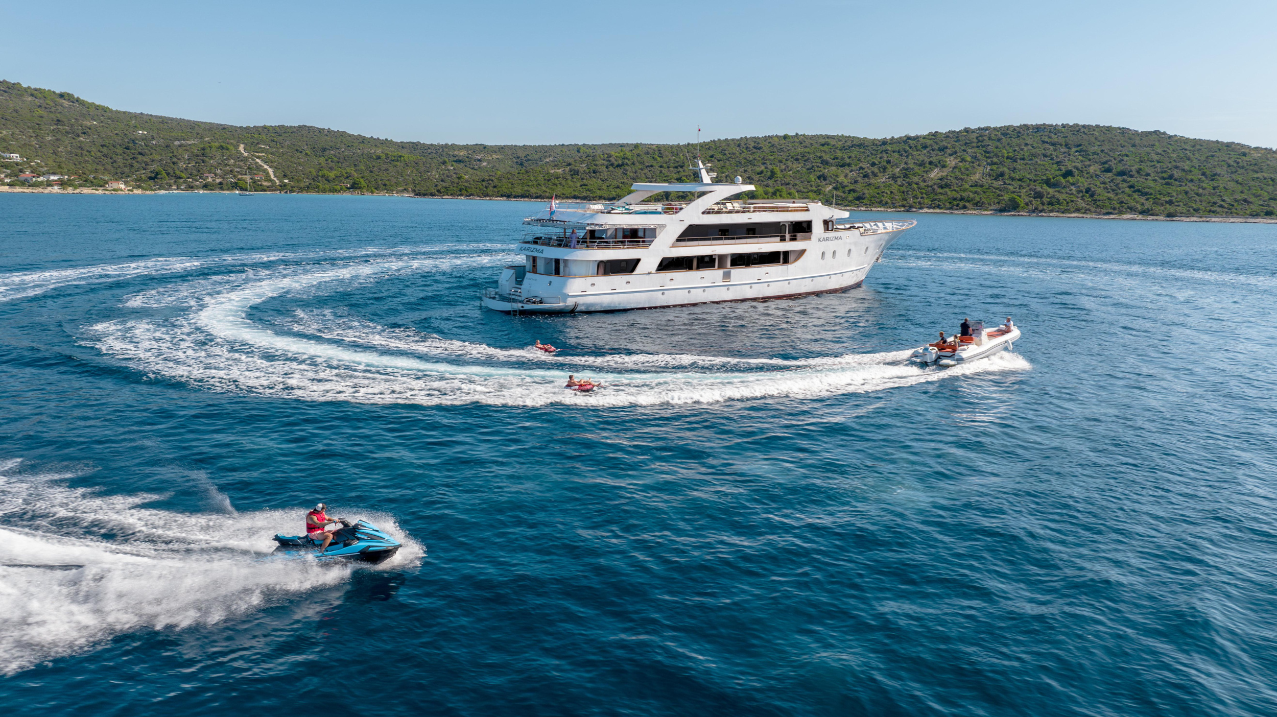 Motoryacht Karizma — photo 35