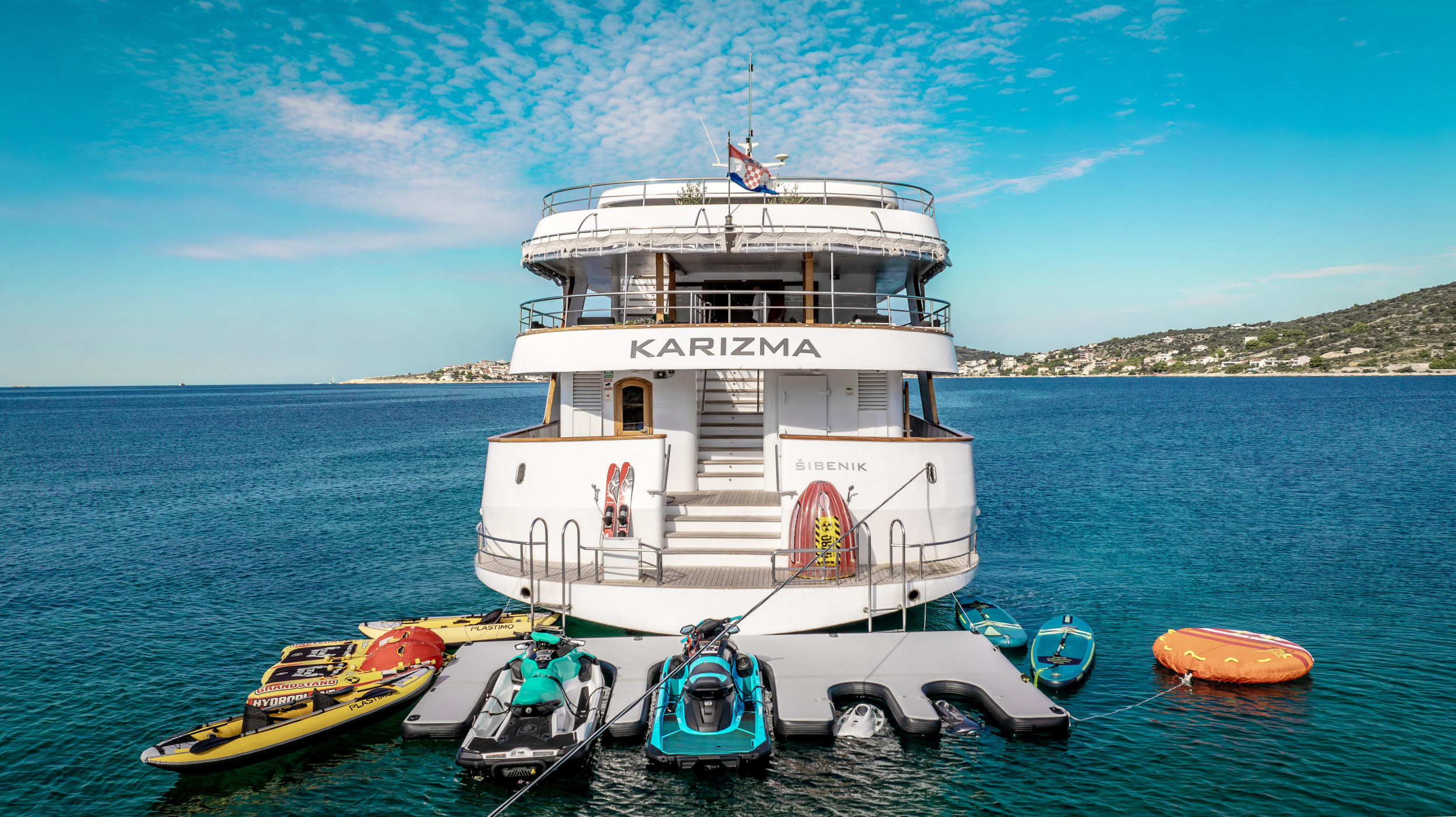 Motoryacht Karizma — photo 4