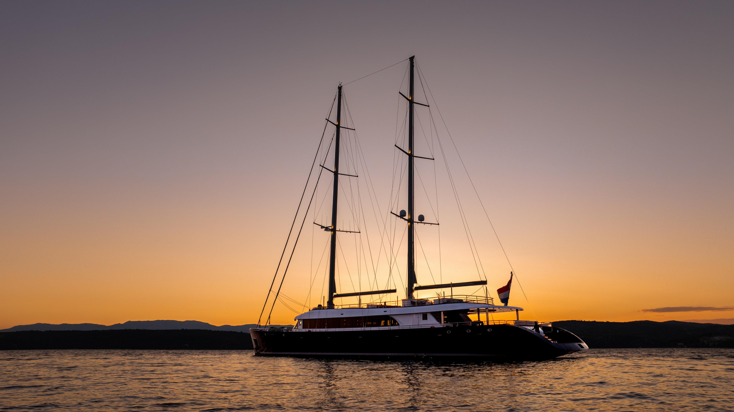 Luxury Sailing Yacht — photo 36