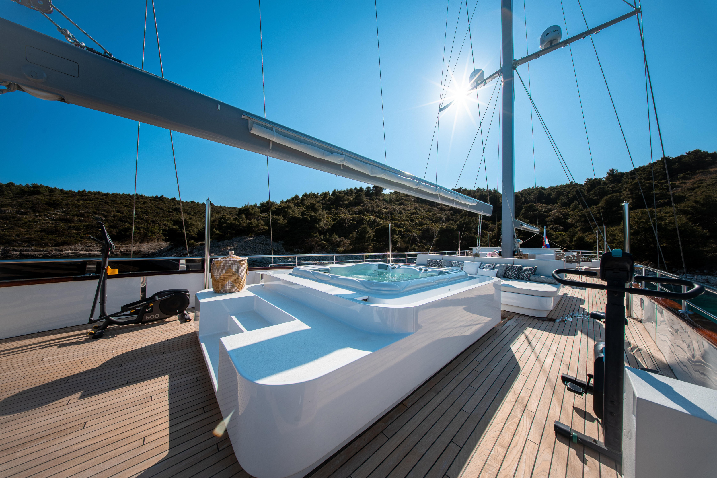 Luxury Sailing Yacht — photo 39