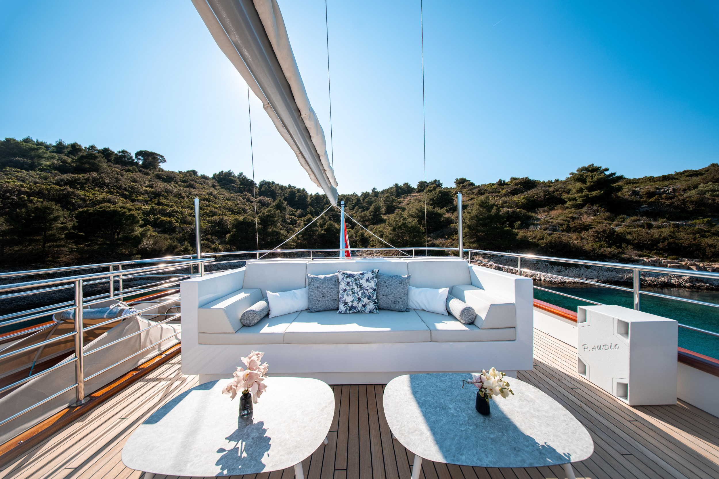 Luxury Sailing Yacht — photo 41