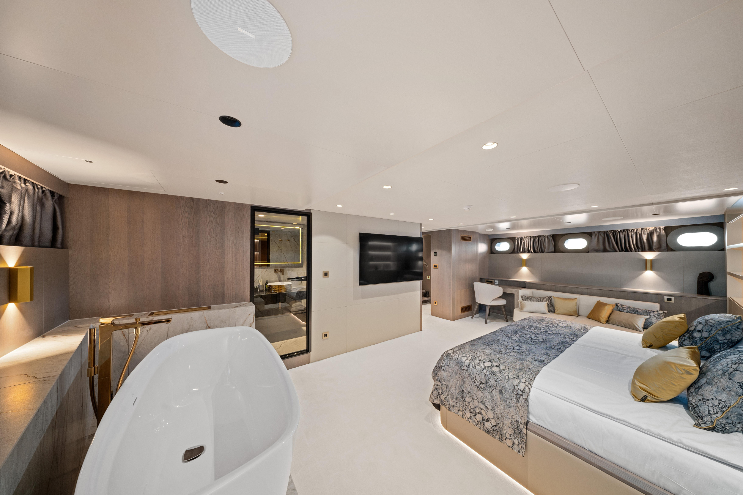 Luxury Sailing Yacht — photo 66